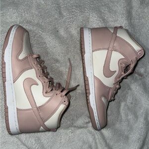 Nike Dunk high tops